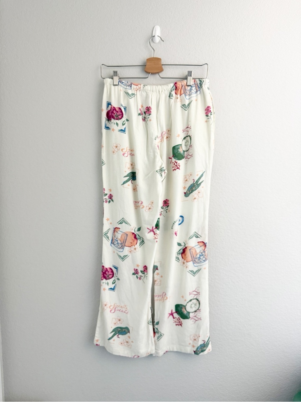 Cali 1850 Set White Tropical Floral Sleeveless Tie-Front Top and Wide Leg Pants - Picture 9 of 14